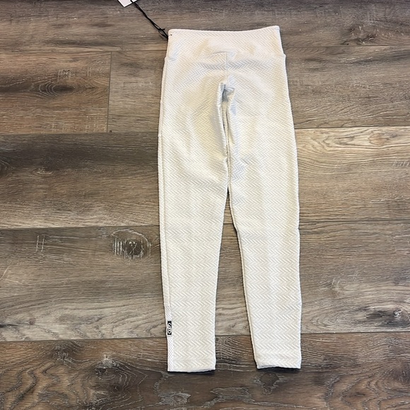 Coco On The Go leggings NWT size XS - Picture 3 of 3
